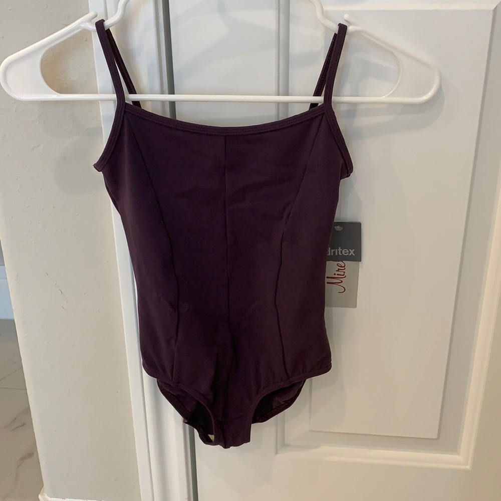 new w/ tags Mirella kids purple leo size 8-10